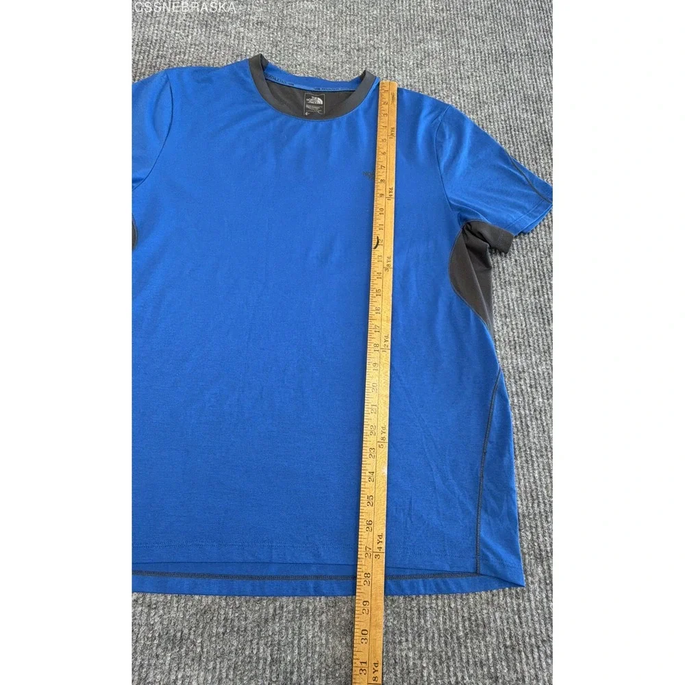 The North Face Men's Mountain Athletics Blue FlashDry-XD Training T-Shirt Sz L